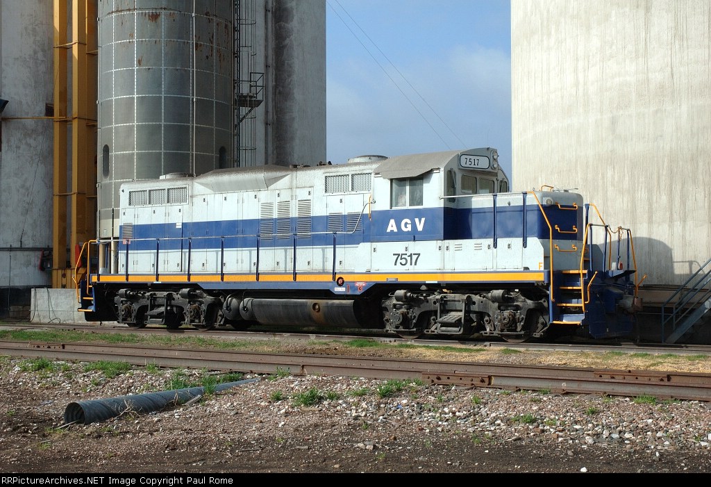 AGV 7517, working the AgValley CoOp
